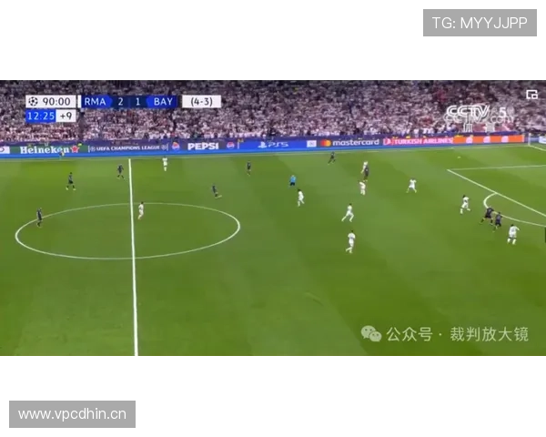 拜仁阵容豪华却越踢越乱,结构问题已对赛季走势形成制约 拜仁阵容豪华却越踢越乱,结构问题已对赛季走势形成制约