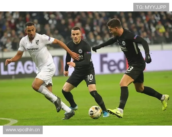 巴黎圣日耳曼关键比赛表现不稳定，对赛季竞争形势形成制约