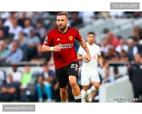 曼联重建阶段赢球增多,体系波动加剧对赛季稳定性面临考验